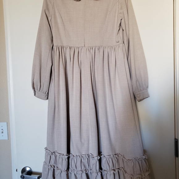 SOLD - Vintage Inspired Dress - Picture 4 of 5